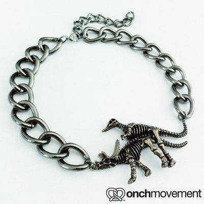 Dino Mating Necklace
necklace design by onchmovement
Keywords: dinosaur;hadrosaur;ceratopsid;triceratops;male;female;feral;anthro;M/F;from_behind;humor